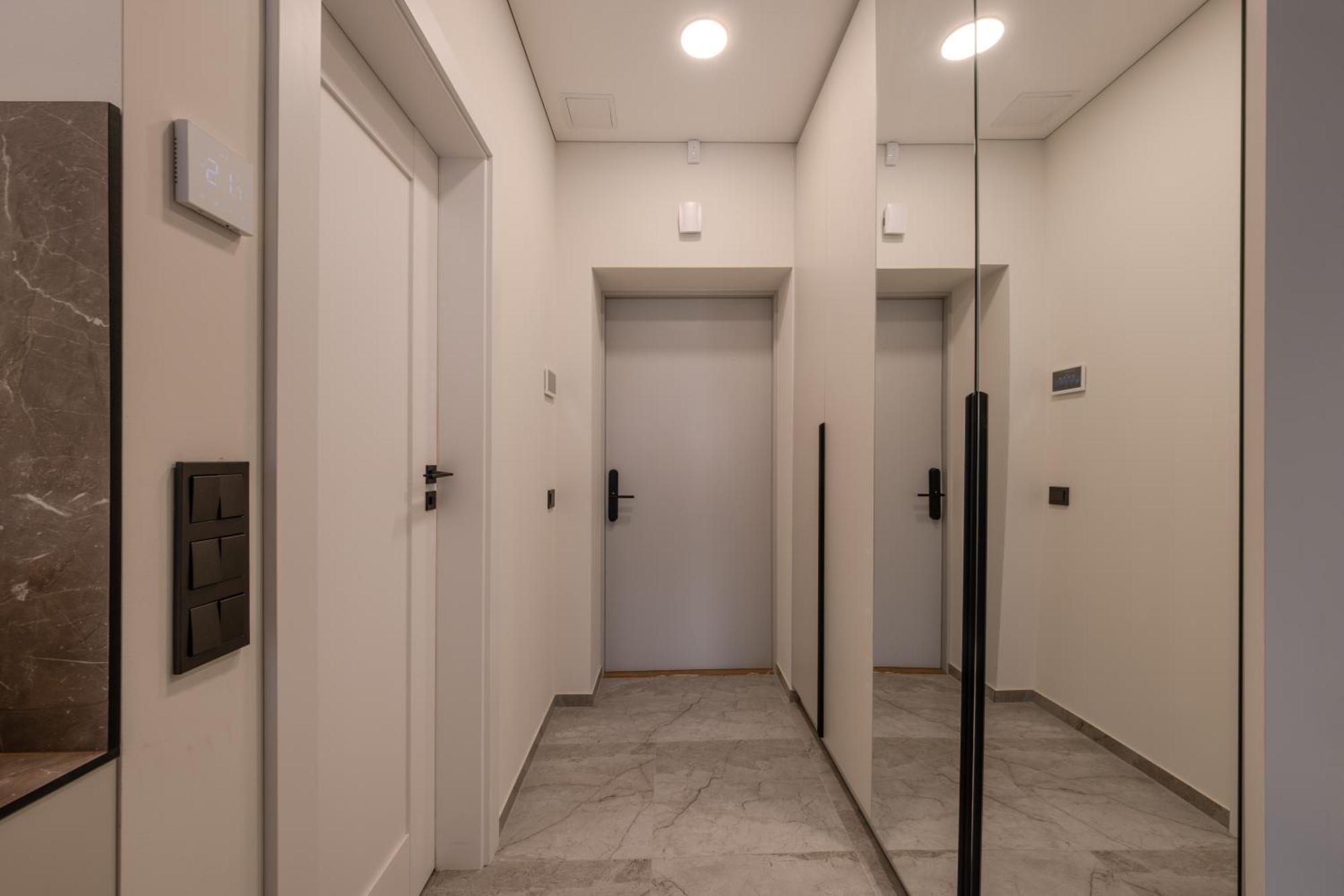 Old Town - Bajor Studios - Self Check-In And Parking Κάουνας Εξωτερικό φωτογραφία